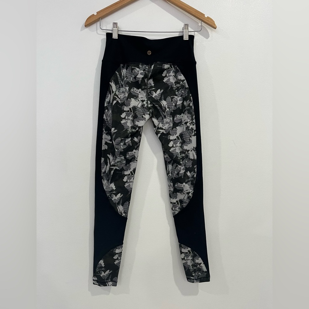 Manduka Floral Leggings Womens XS - Picture 7 of 8